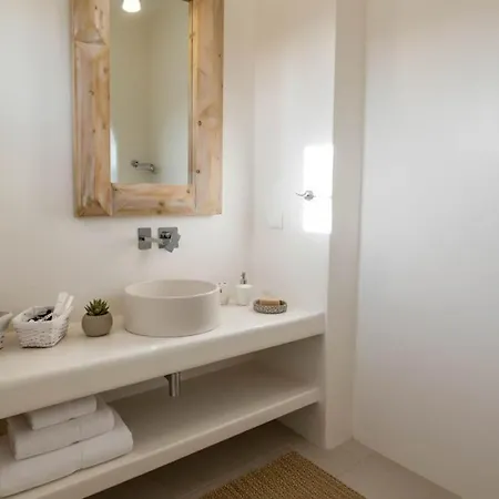 Luxurious Retreat W Swimming Pool & View Vakantiehuis Choulakia