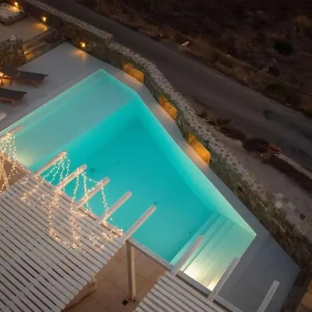 Luxurious Retreat W Swimming Pool & View Vakantiehuis Choulakia